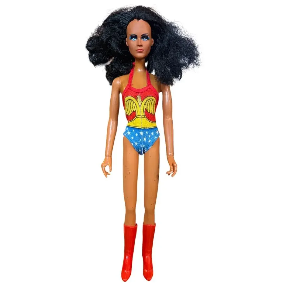 Vintage 1976 Original Mego Corp. DC Comics WONDER WOMAN Action Figure Doll